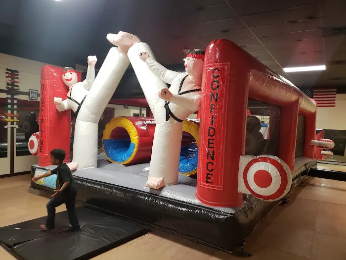 Applied Martial Arts Academy Picture 3