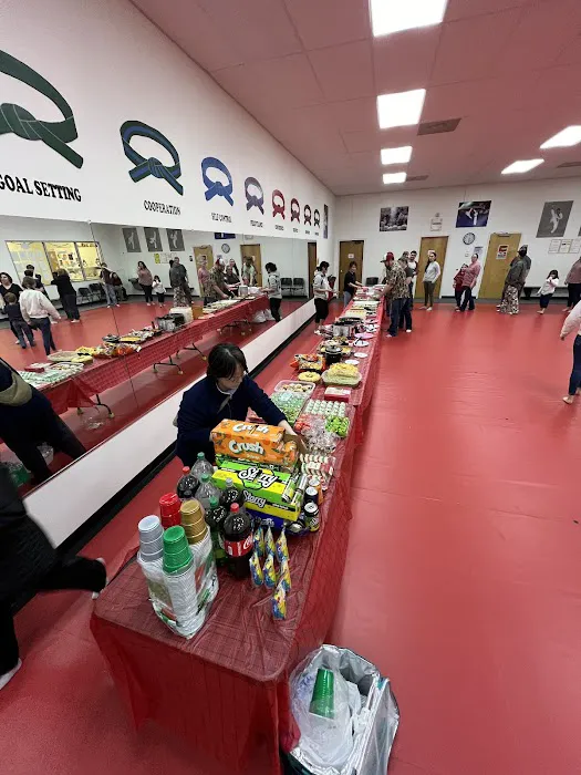 Master Hwang's World Class Martial Arts Picture 3