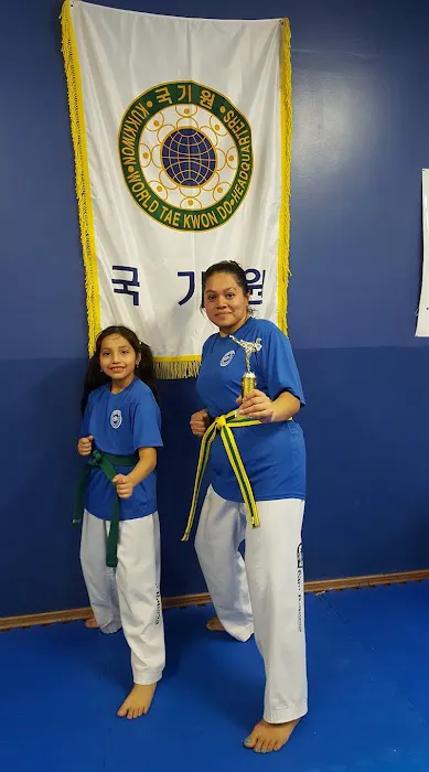 Team Raposa Taekwondo & Boxing / Black-K Picture 1