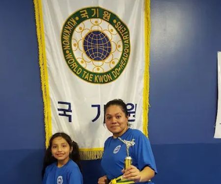 Team Raposa Taekwondo & Boxing / Black-K