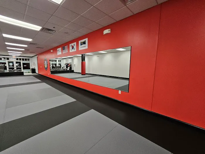 Black Belt America of Princeton Junction Picture 5