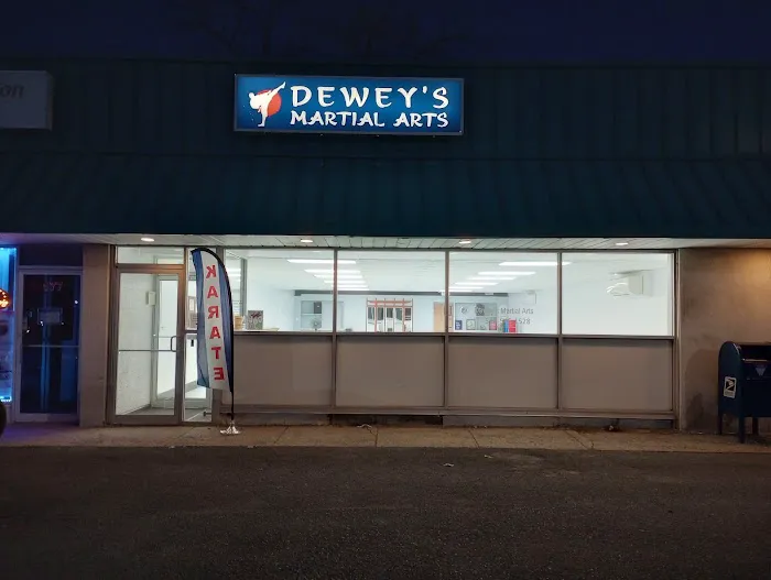 Dewey's Martial Arts of Rensselaer County Picture 9