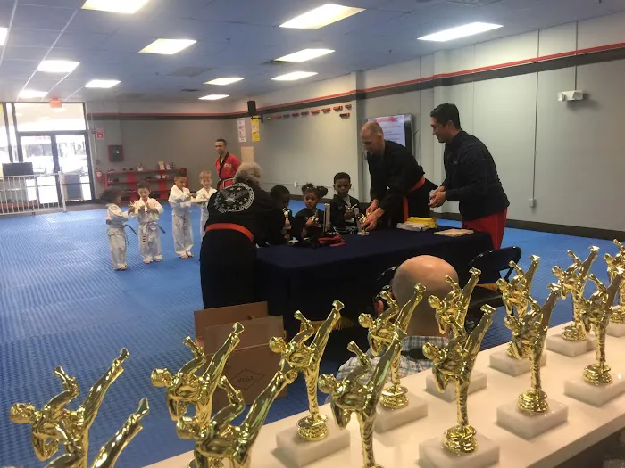 US TAEKWONDO PAWTUCKET BEFORE/AFTER SUMMER CAMP PROGRAM Picture 5