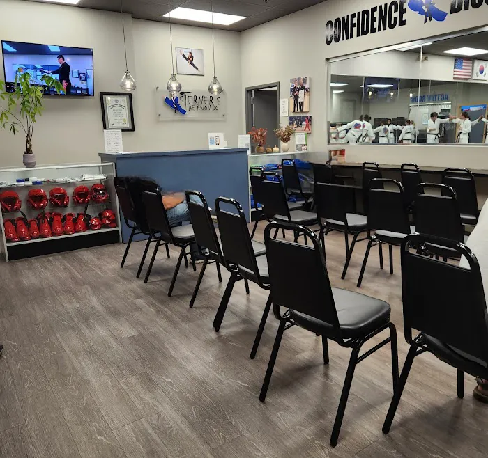 Sterner's Tae Kwon Do Academy Picture 7