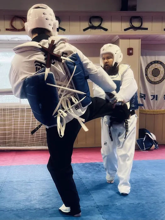 Franklin Mu Han Total Martial Arts Picture 9