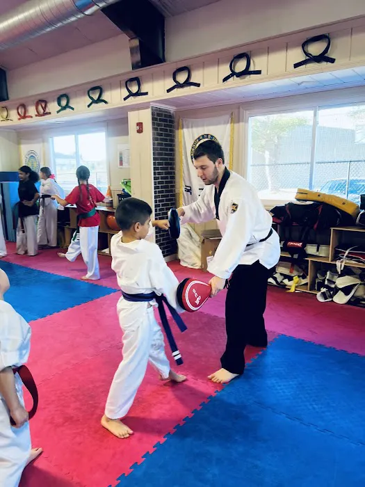 Franklin Mu Han Total Martial Arts Picture 7