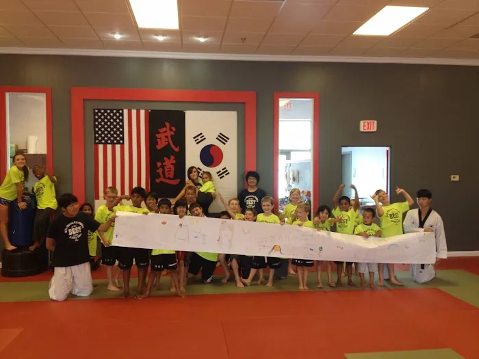 Dynamic Kick Martial Arts of Lansdowne Picture 9