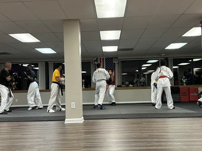 Stratford Shotokan Karate Picture 2