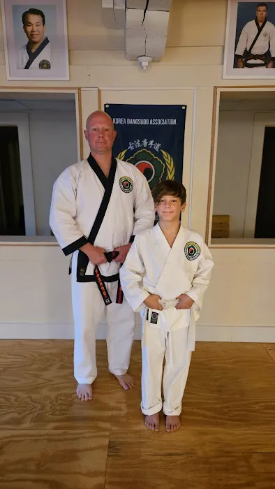 Winsted Karate Picture 4