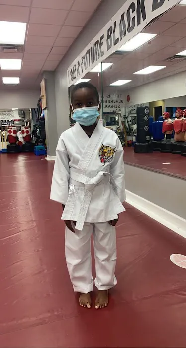 Jeff Hunt Traditional Shotokan Karate Inc. Picture 6