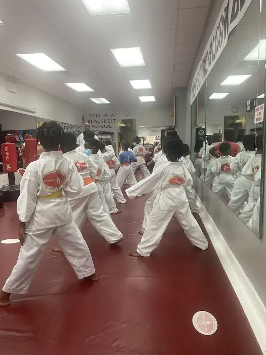 Jeff Hunt Traditional Shotokan Karate Inc. Picture 4