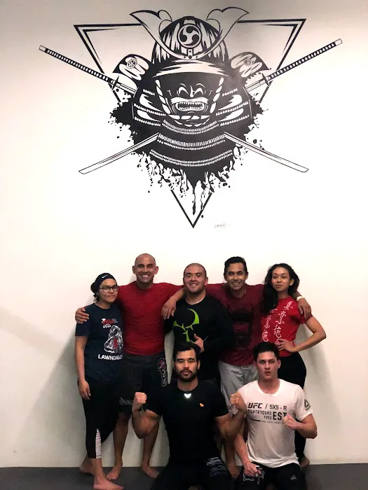 Rise Athletics LA: Best HIIT, MMA & Kickboxing Classes in Los Angeles CA Picture 2