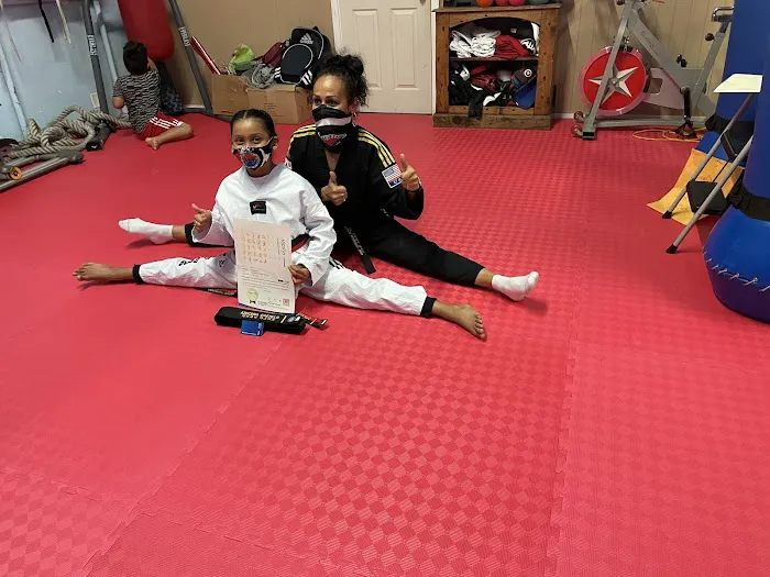 Gym Black Hodoris Taekwondo Picture 2