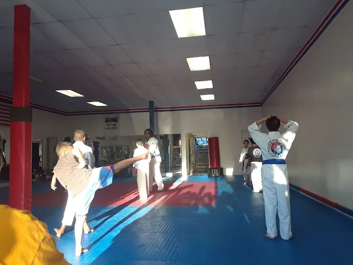Tiger Black Belt Center Picture 7