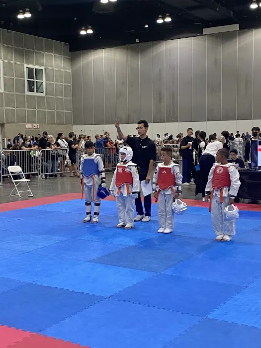 INT'l Taekwondo South Gate CA Picture 8