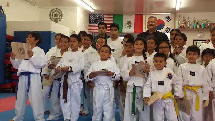 Karate Azteca Tae Kwon DO Picture 2