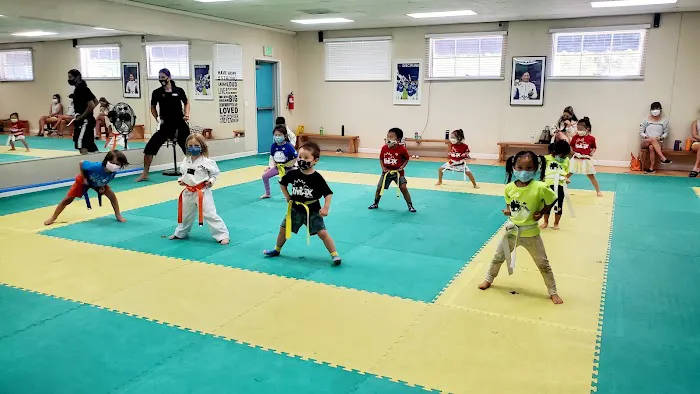 TMAX - San Marino Picture 5