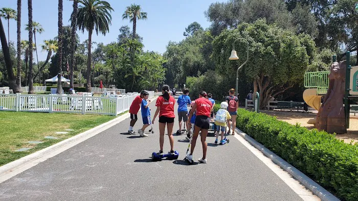 TMAX - San Marino Picture 4