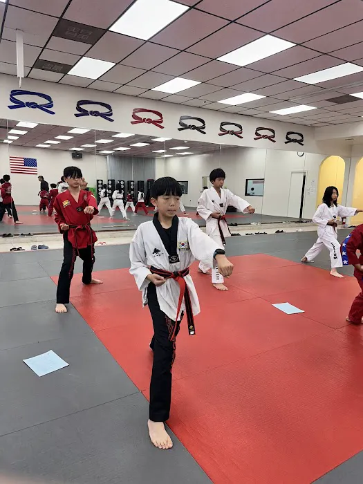 SK TAEKWONDO Picture 7