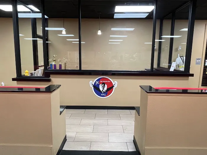 K Taekwondo - Pasadena Picture 4