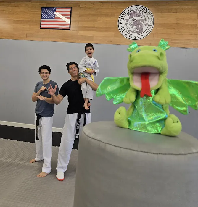 Tae Ryong Taekwondo School Los Angeles Picture 1