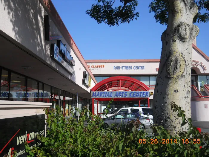 Jun Chong Martial Arts Center Picture 2