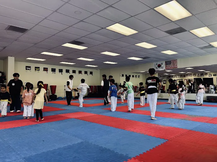 Elite Taekwondo Center Picture 1