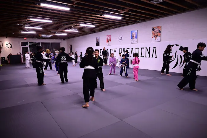 Legacy Burbank Picture 2