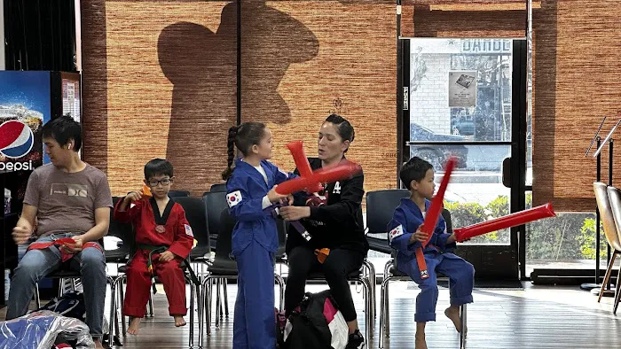 Tuhón Taekwondo & Fitness Picture 5