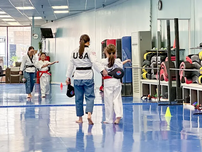 SK Taekwondo Center Picture 2