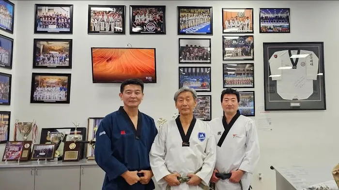 AK Taekwondo Center Picture 9