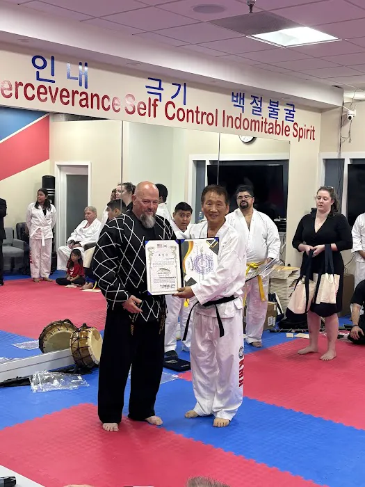 Korean Martial Arts studio Picture 5