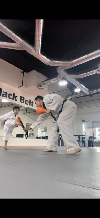 Team Kwon Taekwondo Center - Anaheim Hills Picture 10