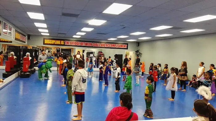 YIC Taekwondo Picture 7