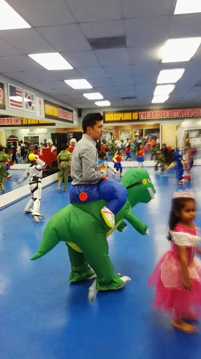 YIC Taekwondo Picture 6