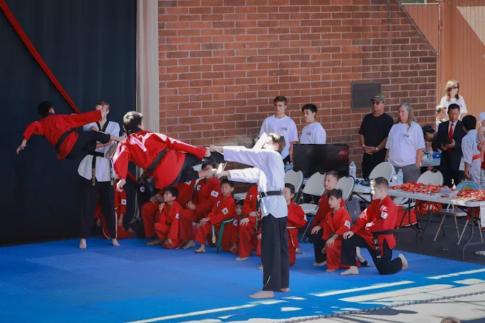 Master Hwang's World Martial Arts Center Picture 10