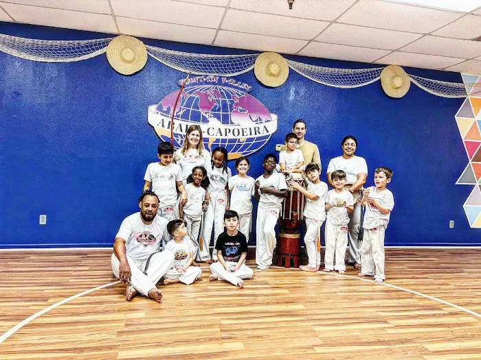 ABADÁ - Capoeira Picture 7