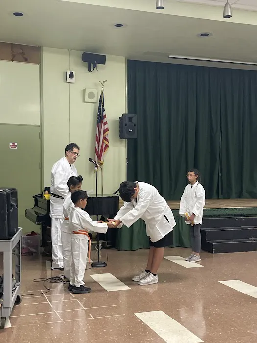 Hojati Karate - West Hills Picture 3