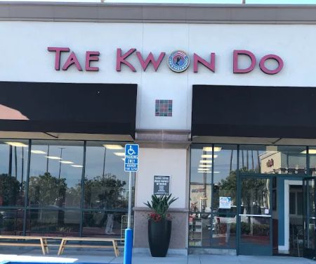 Lee's Tae Kwon Do