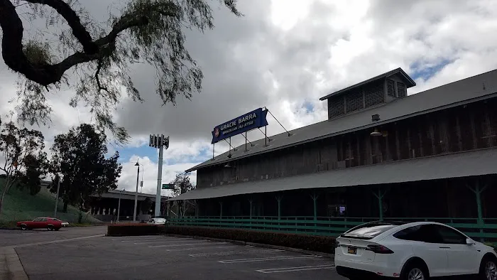 Gracie Barra Headquarters - Brazilian Jiu-Jitsu & Self Defense Picture 1