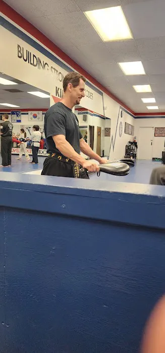 Kicks Tae Kwon Do Riverside Picture 3