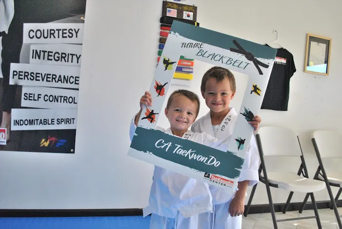 CA. TaeKwonDo / 태권도 / 跆拳道 / テコンドー / тхэквондо Picture 8