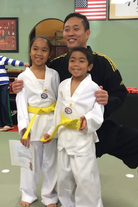 David Kang's Taekwondo Center Picture 4