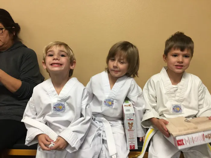 Master Graesser's National TaeKwonDo Picture 9