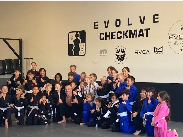 Evolve Checkmat Jiu Jitsu / Muay Thai Academy Picture 7