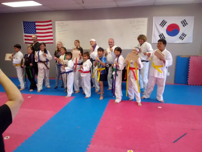 Kick's Tae Kwon Do Of Hesperia Picture 4