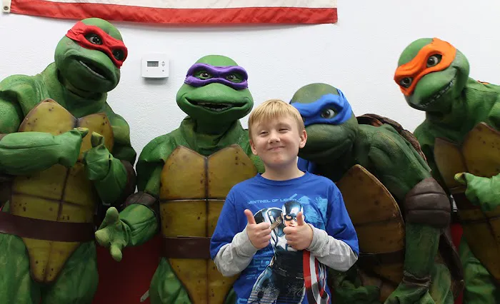 United Studios of Self Defense Picture 4