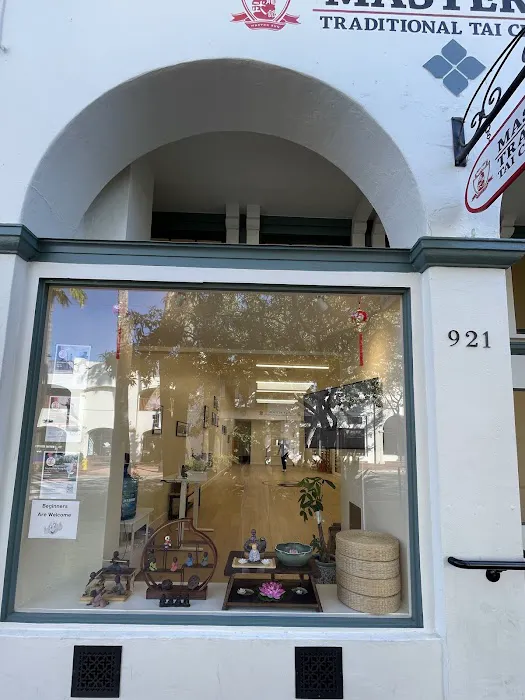 Master Yun Traditional Tai Chi and Kung Fu Picture 9