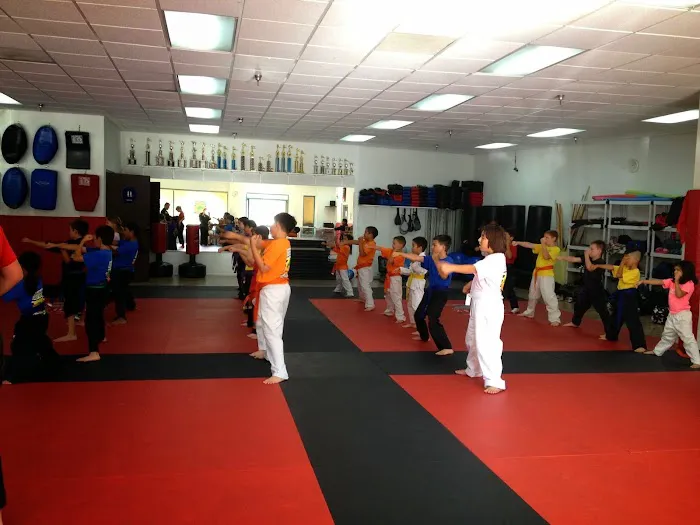 United Studios of Self Defense - Yorba Linda Martial Arts Picture 2
