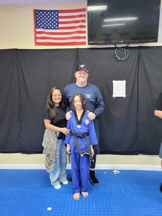 Tom Vo’s Taekwondo Picture 9